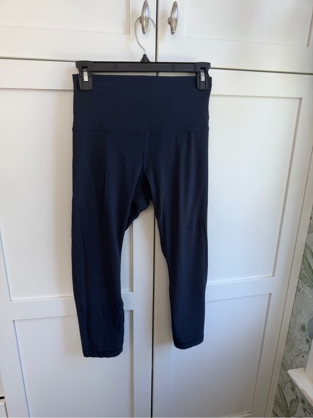 lululemon athletica Navy High-Rise Capri Leggings